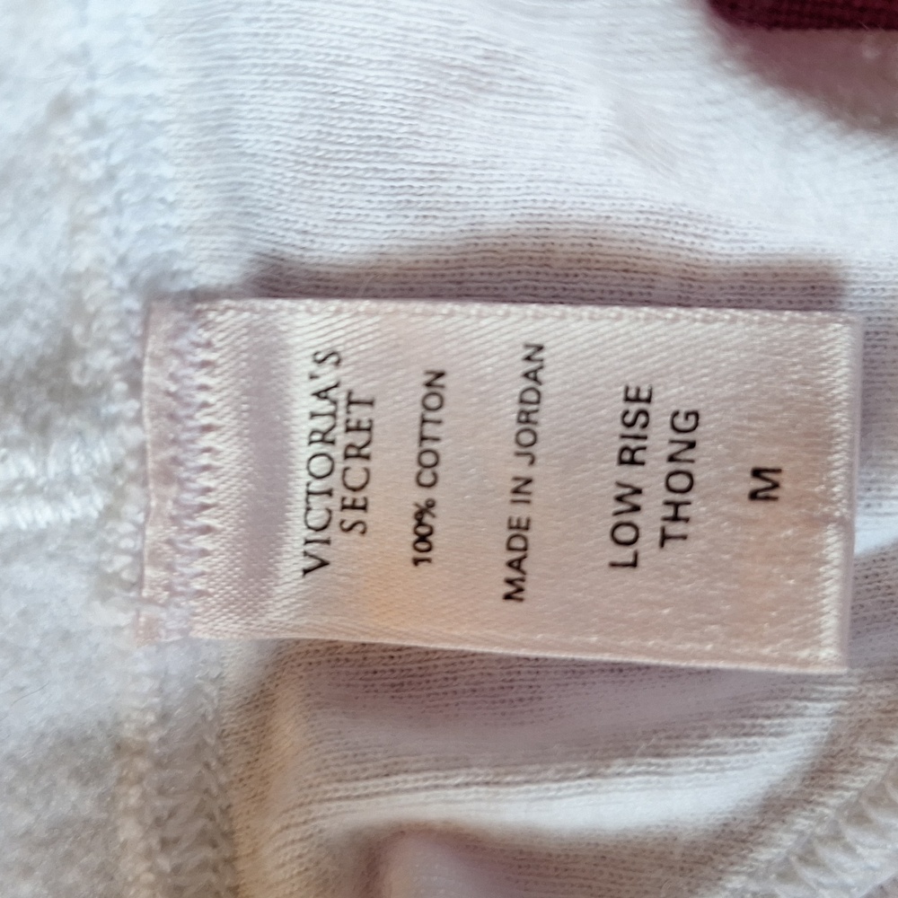 2 Pairs of Painties (1)Vic Secret Low Rise Thong Size M (1) Pair purple Size 6 - Picture 10 of 10
